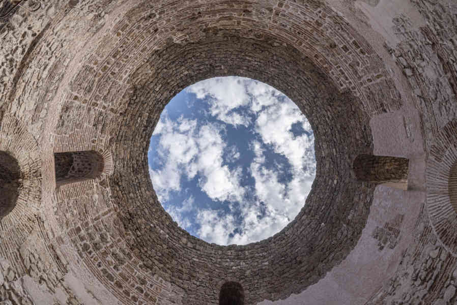Croacia - Split 34 - palacio de Diocleciano - Vestíbulo